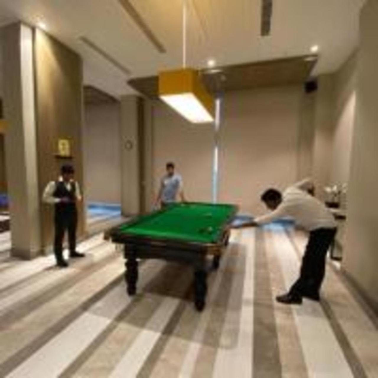 Апарт готель Neel Skye - Couple Friendly - Dlf My Pad, Gomtinagar , Лакхнау Екстер'єр фото